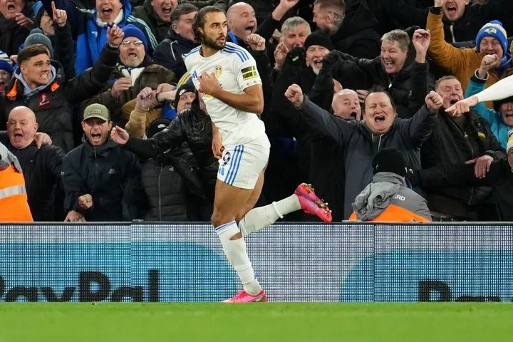 Λιντς – Νότιγχαμ 3-1: Τα παγώνια θριάμβευσαν κόντρα στους Ρεντς και εκτοξεύτηκαν στο +9 από την επικίνδυνη ζώνη