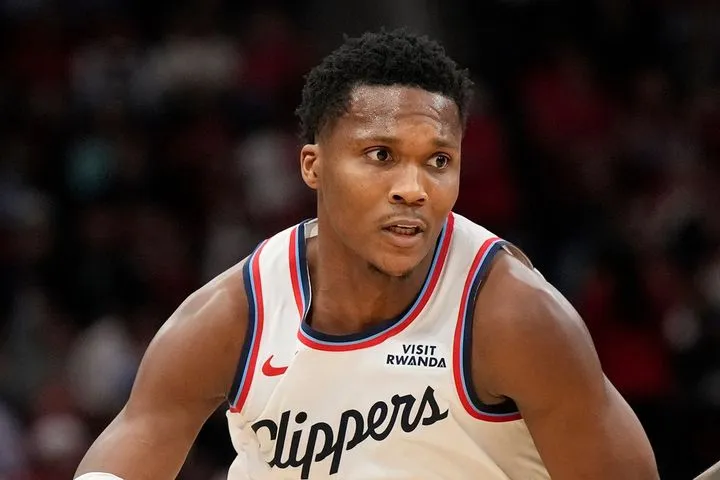 Οι 38 πόντοι του Μάθουριν μπλόκαραν Γιόκιτς και Νάγκετς