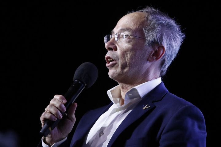 Μαυρωτάς για εισβολή κουκουλοφόρων στο Μοσχάτο: “Η συγκεκριμένη υπόθεση είναι ήδη υπό διερεύνηση”