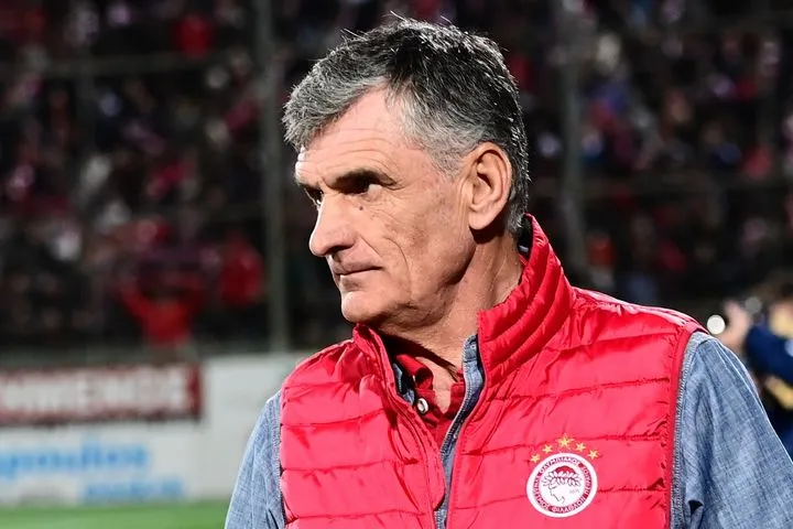 Ολυμπιακός: Γιατί δεν ήθελε άλλες μεταγραφές ο Μεντιλίμπαρ