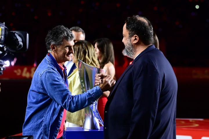 Οι Μεντιλίμπαρ και Μαρινάκης