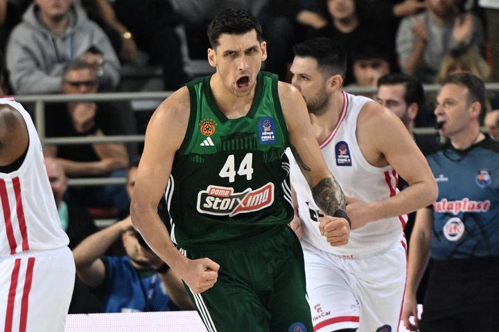 Ολυμπιακός – Παναθηναϊκός AKTOR: Σερί 12-0 από τους πράσινους στη δεύτερη περίοδο του τελικού του Allwyn Final 8
