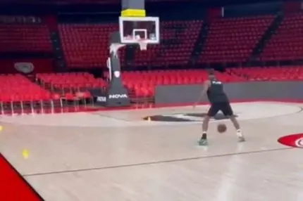 Ο Μόντε Μόρις δουλεύει για την επάνοδό του: Το VIDEO του Αμερικανού από την προπόνησή του