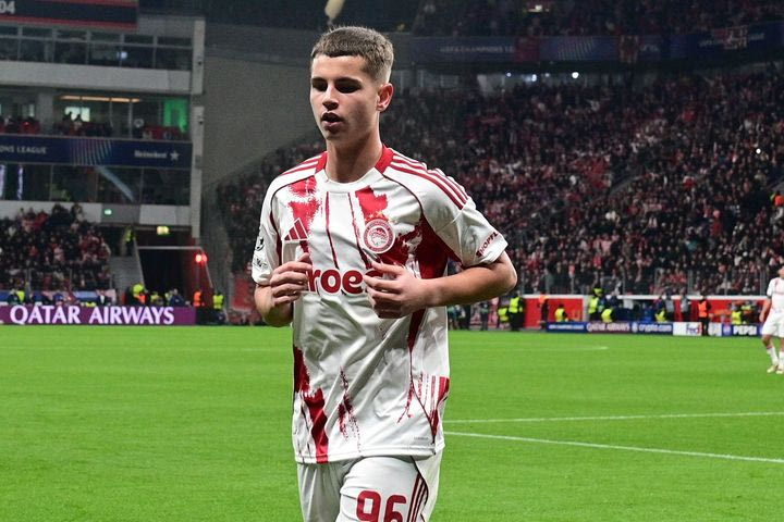 Μουζακίτης: “Είμαστε πολύ περήφανοι για ό,τι καταφέραμε, τώρα μένει ένας στόχος”