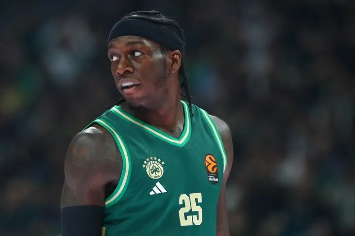 Βγαίνουν μπροστά Ναν και Χουάντσο