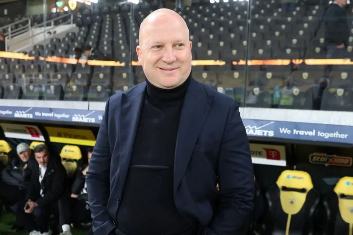 Νίκολιτς: “Συγγνώμη στον κόσμο που δεν ήταν εδώ, απόψε υπέφερε το ελληνικό ποδόσφαιρο”