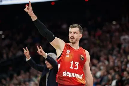 Ο Ομπστ επέκτεινε μέχρι το 2029 με την Μπάγερν