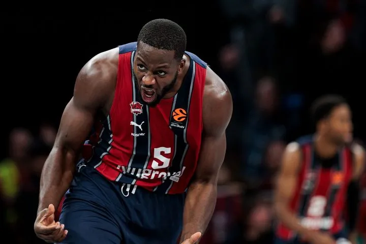 Μπασκόνια: Επέκταση στο συμβόλαιο του Ομορούγι για δύο μήνες