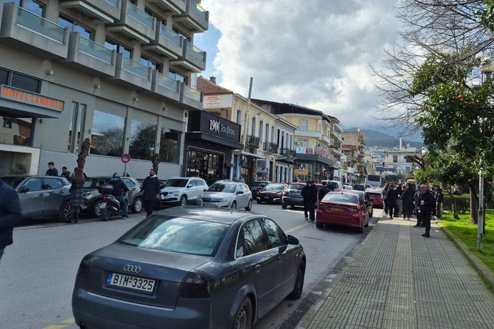 Λεβαδειακός – ΟΦΗ: Τι γίνεται με τους τουλάχιστον 800 οπαδούς των Κρητικών που έχουν φτάσει στη Λιβαδειά