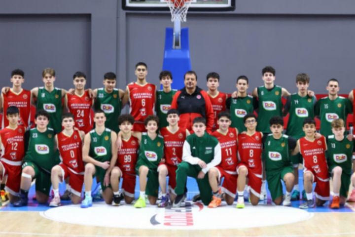 Ο Εργκίν Αταμάν είδε από κοντά τους αγώνες του Σαρπ με το Παιδικό Β’ του Παναθηναϊκού στην Τουρκία