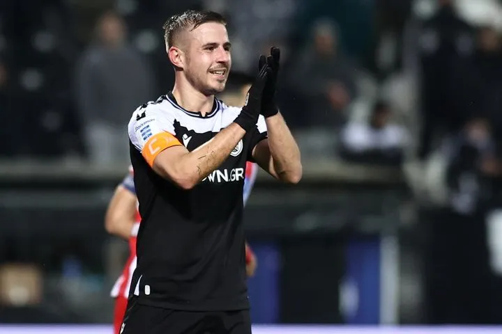 Το απίθανο βολέ του Πέλκα για το 3-1 του ΠΑΟΚ στο 19′