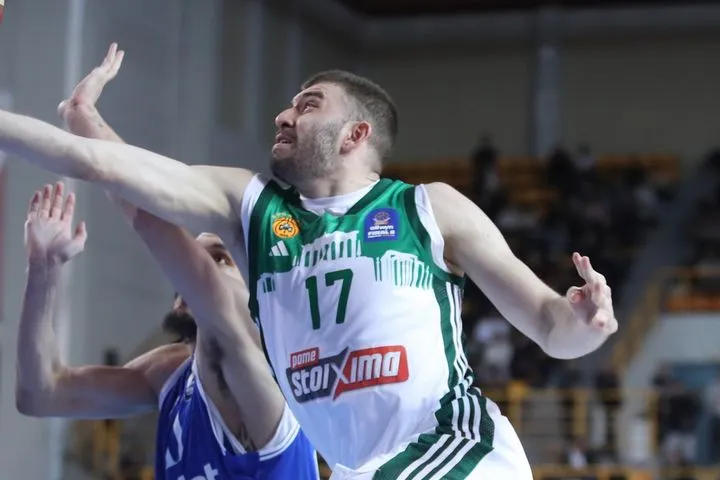 Ρογκαβόπουλος για Μιλουτίνοβ: “Είτε είναι αντίπαλός μας, είτε όχι, να είναι καλά ο Νίκολα και να γυρίσει σύντομα”