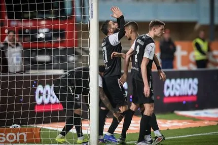 Τι σημαίνει η χειρονομία που έκανε ο Σαλσίδο στον Σενγκέλια μετά το γκολ του Γεωργιανού