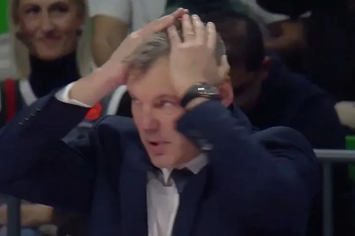 O Ναν σκόραρε από τα 8,5 μέτρα και η επική αντίδραση του Σαρούνας Γιασικεβίτσιους