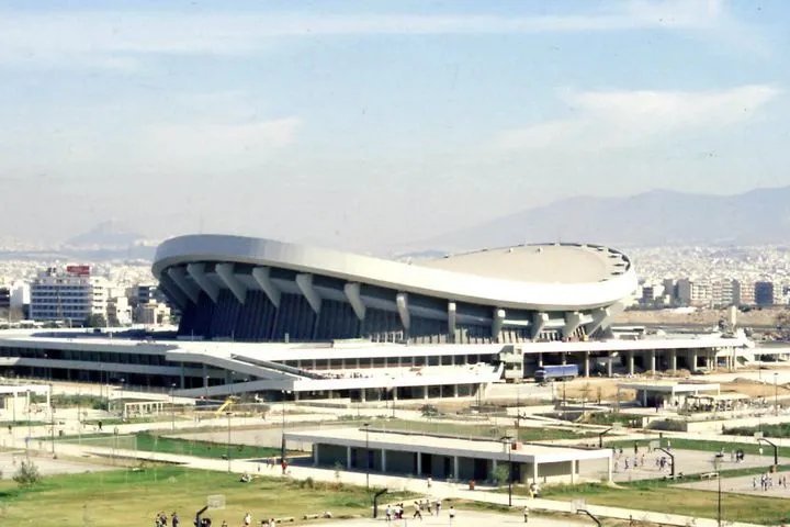 Το ΣΕΦ έκλεισε 41 χρόνια ζωής: Σαν σήμερα το 1985 άνοιξε τις πύλες του και έκτοτε έγινε σημείο αναφοράς για τον ελληνικό αθλητισμό