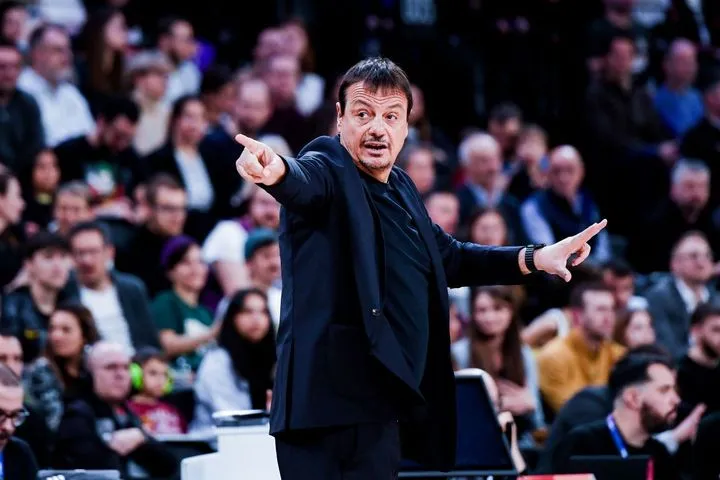 Η απουσία του Κώστα Παπανικολάου και το απόλυτο ευρωπαϊκό ντέρμπι του Παναθηναϊκού