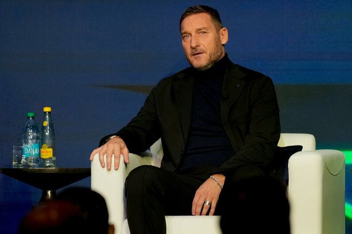 Ρόμα: Ο Ρανιέρι άνοιξε την πόρτα για την επιστροφή του Τότι στους τζαλορόσι