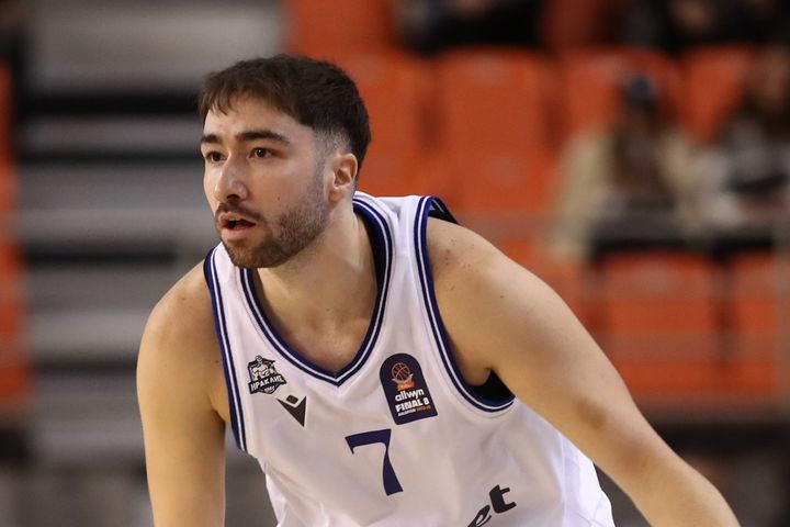 Τσιακμάς: “Ξέρουμε ποια ομάδα αντιπροσωπεύουμε και πρεσβεύουμε”