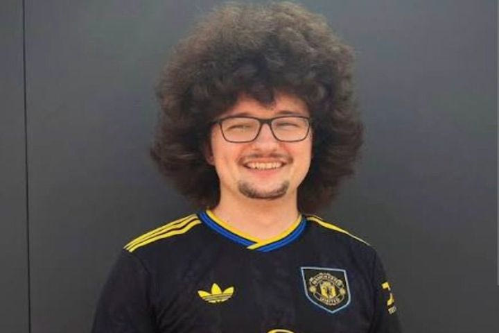 Η Βίρτους Μπολόνια έστειλε μήνυμα στη Μάντσεστερ Γιουνάιτεντ: “Τον νου σας…”