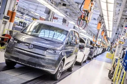 Η Volkswagen γιορτάζει τα 70 χρόνια παραγωγής επαγγελματικών στο Αννόβερο