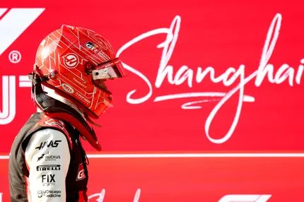 Μηνύματα μίσους και θανατικές απειλές στον Οκόν μετά τη σύγκρουση με τον Κολαπίντο στη Σαγκάη