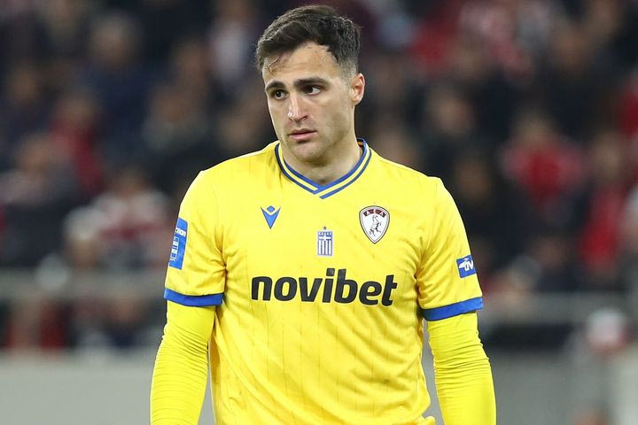 Από την αφάνεια σε talk of the town: Τι έκανε ο Βενετικίδης στο ματς της ζωής του κόντρα στον Ολυμπιακό