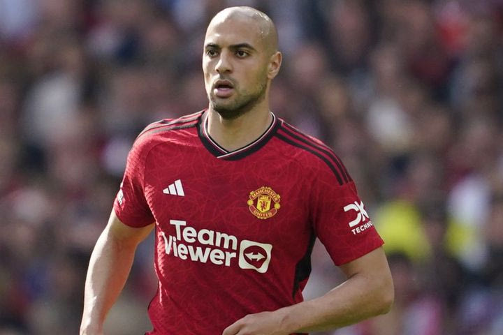 Ολυμπιακός, μεταγραφές: Οι ερυθρόλευκοι ενδιαφέρονται για τον Άμραμπατ, σύμφωνα με Τούρκο δημοσιογράφο