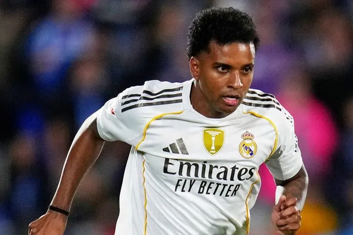 Χειρουργήθηκε ο Ροντρίγκο: Εκτός δράσης για περίπου έναν χρόνο ο άσος της Ρεάλ