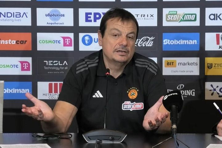 Αταμάν: "Ο Ολυμπιακός είχε σήμερα τον Ντόρσεϊ, τον Γουόκαπ, τον Βεζένκοβ, συν έξι ξένους, συν τρεις διαιτητές"