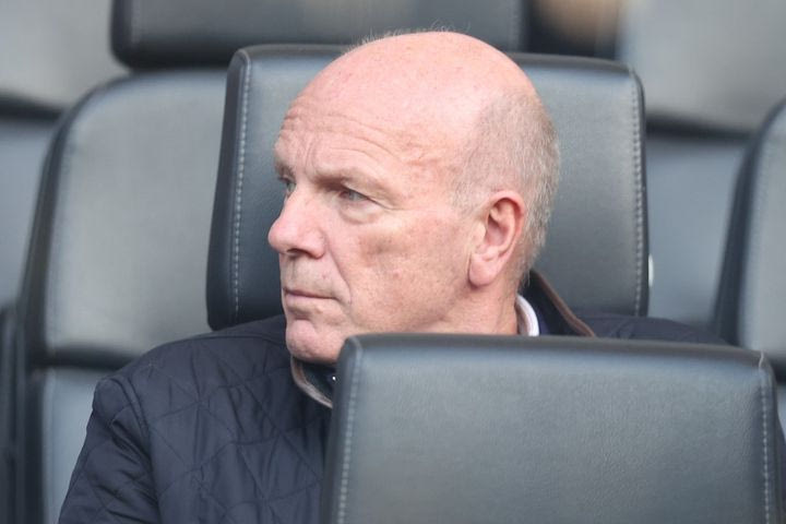 ΑΕΚ – ΑΕΛ Novibet: Ο Στιβ Μπένετ στο γήπεδο ως προσκεκλημένος της Ένωσης