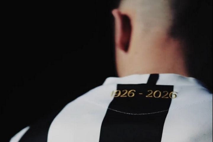 ΠΑΟΚ: Η επετειακή φανέλα του Δικεφάλου για τα 100 χρόνια