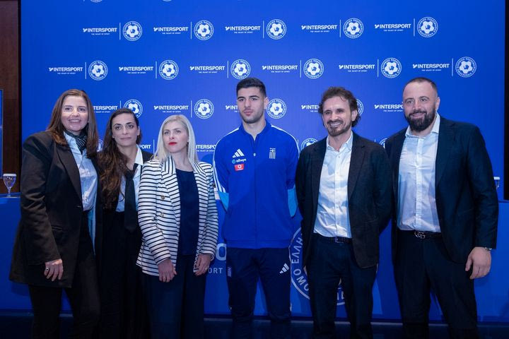 Game changer στο ελληνικό ποδόσφαιρο: Η INTERSPORT αναλαμβάνει το merchandising της Εθνικής Ελλάδας