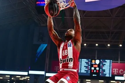 Ποια ματς του Ολυμπιακού θα χάσει ο Ταϊρίκ Τζόουνς