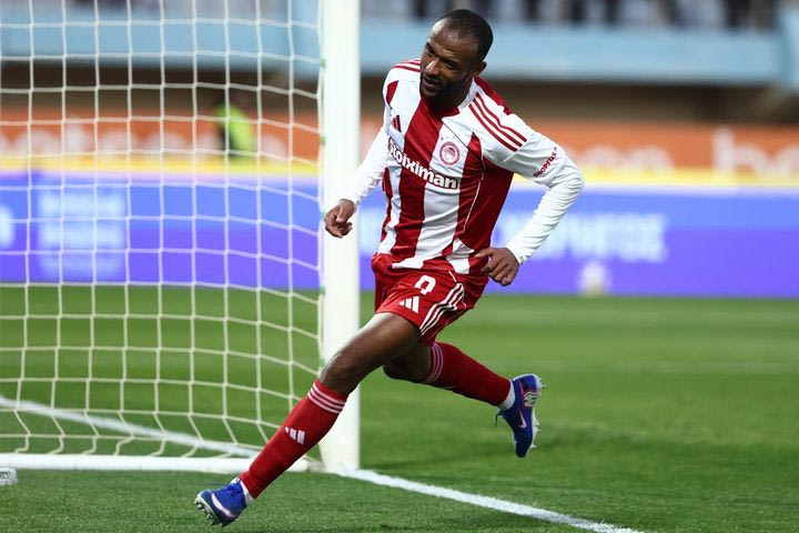 Ελ Κααμπί ή Γιόβιτς: Απέκτησε καθαρό προβάδισμα ο φορ του Ολυμπιακού για τη μάχη του πρώτου σκόρερ της Stoiximan Super League