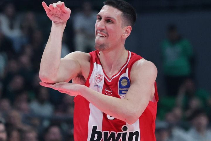 Ο Ολυμπιακός έσκαψε βαθιά στον πάγκο, νίκησε στο ΟΑΚΑ με καλό μπάσκετ, αλλά αγωνιά