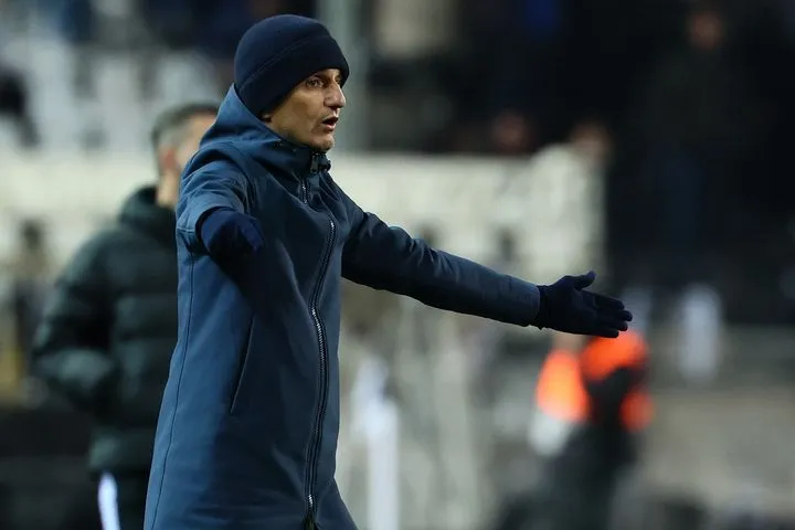 Λουτσέσκου: “Μας αδικεί το αποτέλεσμα, μετά τον Ολυμπιακό θα έρθουμε σε κανονικότητα”