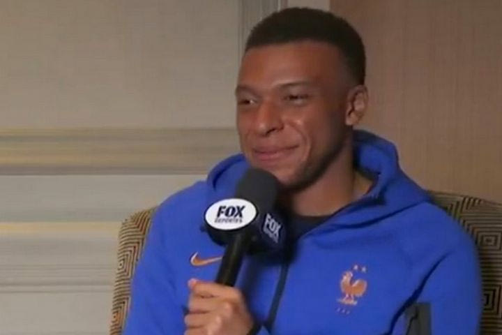 Εμπαπέ: “Πάμε ταπεινά αλλά έχουμε μία αποστολή στο Μουντιάλ, να φέρουμε το τρόπαιο στο σπίτι”