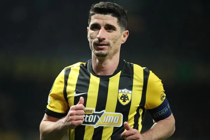 Μάνταλος 2027: Στα matrix της Allwyn Arena ανακοινώθηκε η επέκταση του συμβολαίου του αρχηγού της AEK