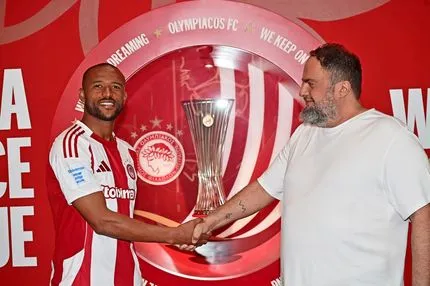 Το μήνυμα του Μαρινάκη στον Ελ Κααμπί για πολλά γκολ