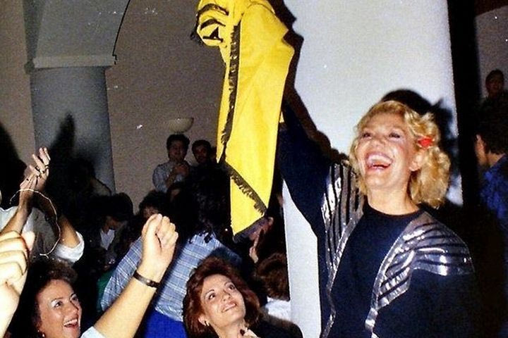 Μαρινέλλα: Η αρειανή ντίβα που τραγούδησε με τον Μίμη Παπαϊωάννου και τραυματίστηκε σε υπερατλαντικό ταξίδι για την Εθνική