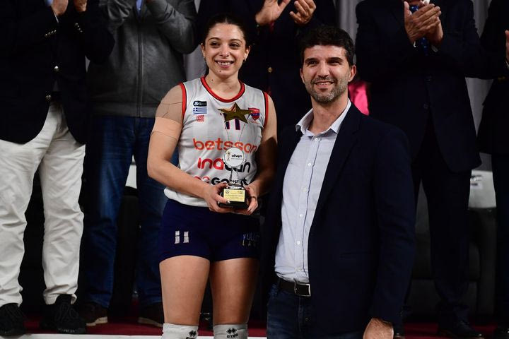 Συγκινημένη η Μαρτίνα Ξανθοπούλου: Δεν μπόρεσε να συγκρατήσει τα δάκρυά της η MVP του Allwyn Final 4