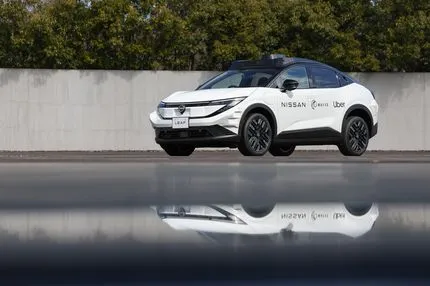 H Nissan ετοιμάζει νέα υπηρεσία ρομποταξί σε συνεργασία με τις Wayve και Uber