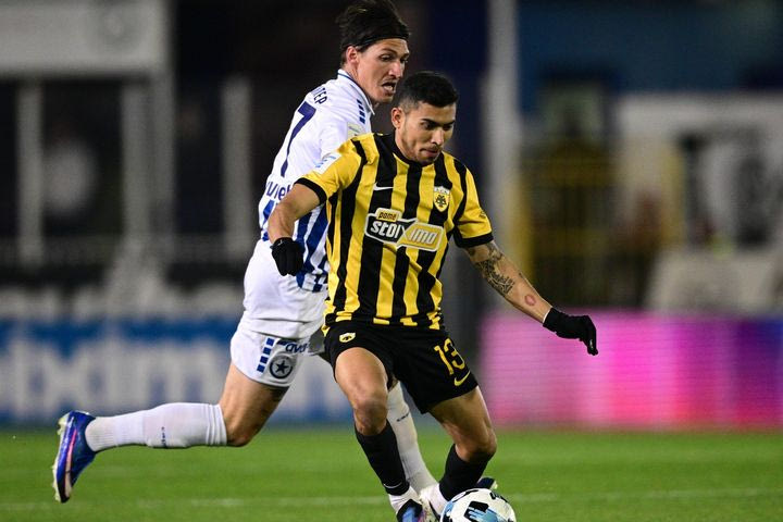 Η βαθμολογία της Stoiximan Super League μετά την ισοπαλία της ΑΕΚ στο Περιστέρι απέναντι στον Ατρόμητο