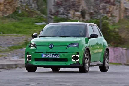 Δωρεάν το Gemini, ο AI βοηθός της Gοοgle, στα μοντέλα της Renault με το λειτουργικό OpenR Link