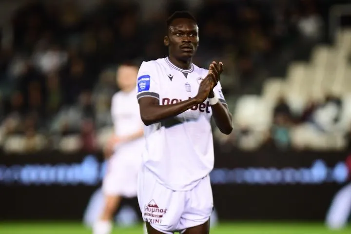 Με τον κόσμο της η ΑΕΛ Novibet κόντρα στην ΑΕΚ στην Allwyn Arena, νοκ-άουτ ο Σίστο για το ματς