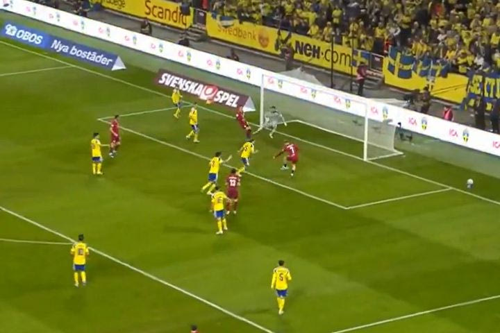 Σουηδία – Πολωνία: Ο Σβιντέρσκι από κοντά ισοφάρισε σε 2-2 στο 55ο λεπτό