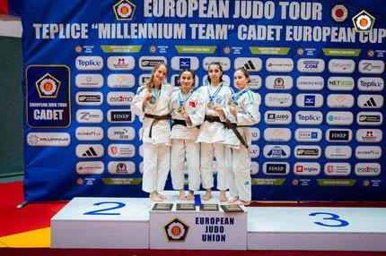 "Χάλκινη" και στην Τσεχία η τζουντόκα Σταματίνα Ουρανίτσα