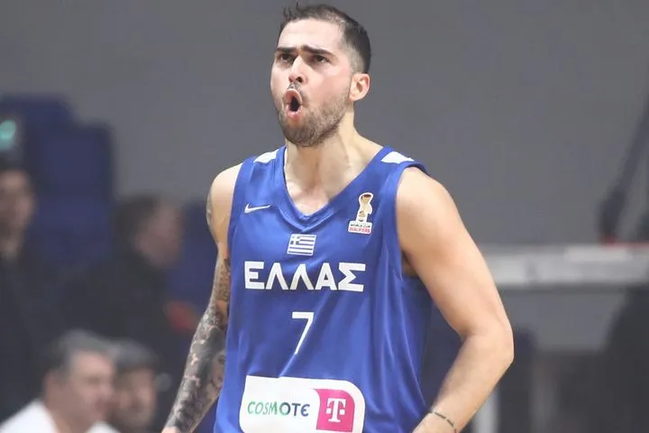 Μαυροβούνιο – Ελλάδα 65-79: One Τολιόπουλος show με double-double στην Ποντγκόριτσα και ξανά στην πρώτη θέση η Εθνική