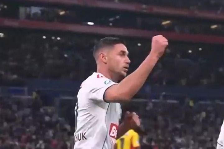 Κύπελλο Γαλλίας: Ο Γιάρεμτσουκ με πανέμορφη κεφαλιά μείωσε σε 2-1 για τη Λιόν κόντρα στη Λανς