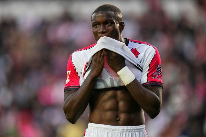 Ράγιο Βαγιεκάνο – Λεβάντε 1-1: Η πιθανή αντίπαλος της ΑΕΚ έσωσε τον βαθμό στο 90+4′ σε ματς για γερά νεύρα